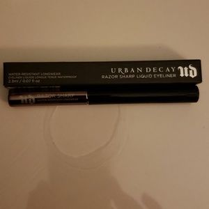 Urban Decay - Pervertion Liquid Eyeliner